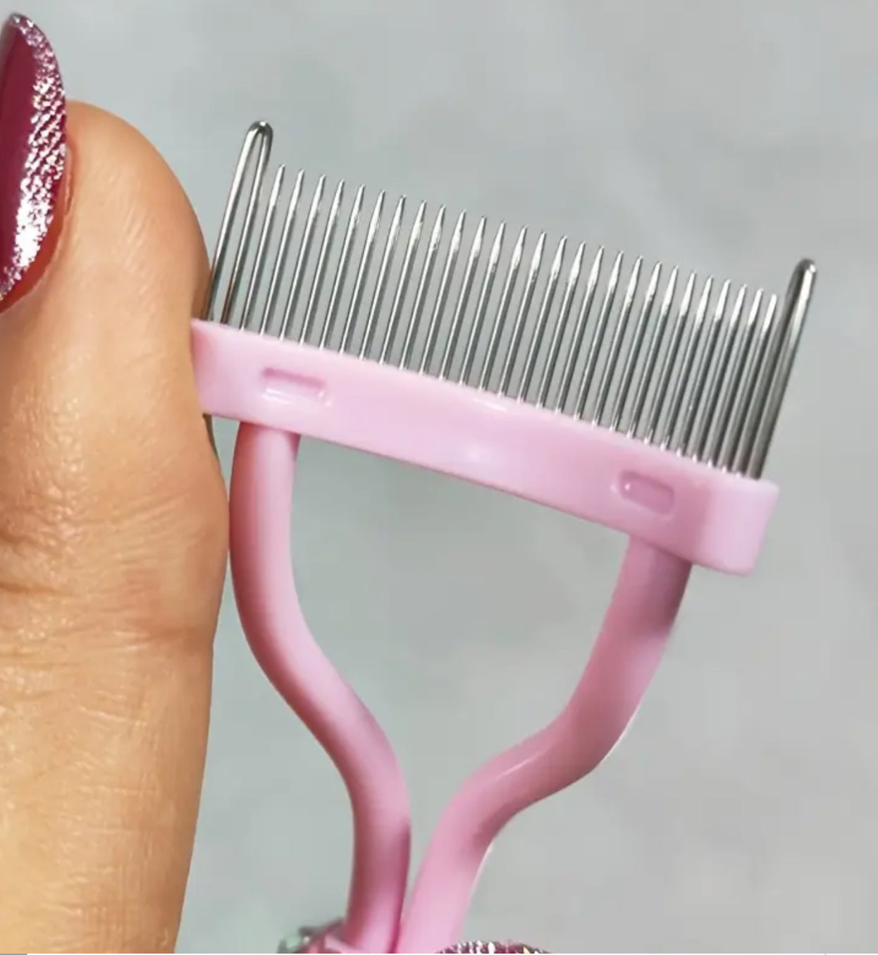 Diamond sparkle eyelash comb!
