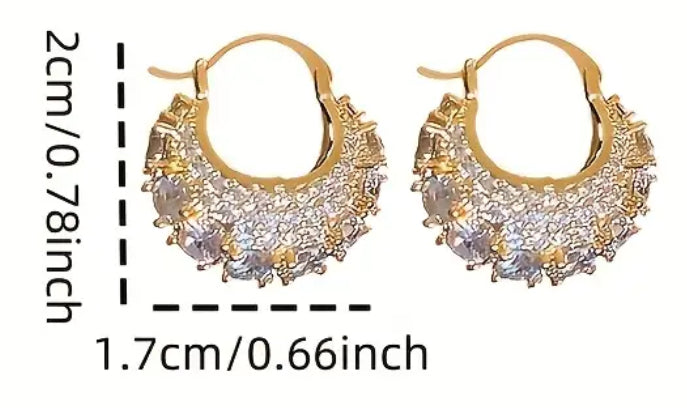 Beautiful gold toned diamond sparkle earrings!